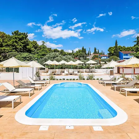 Medena-2 By Interhome