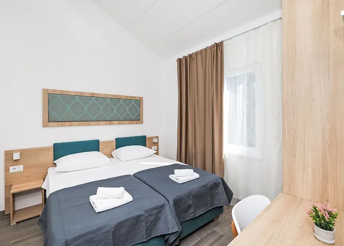 Medena-2 By Interhome * 트로기르